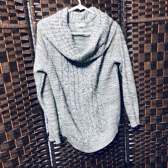 Grey Pullover 🥰 - Picture 2 of 6